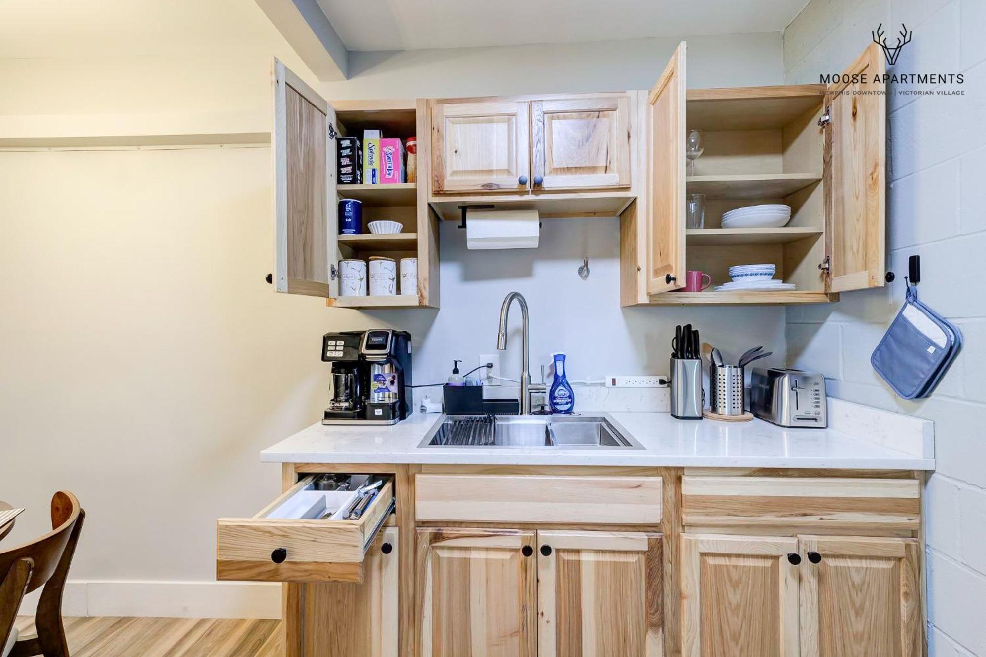 Apartmán The Moose #9 - Brand New Luxe Modern Loft With Free Parking, King Bed & Fast Wifi Memphis Exteriér fotografie